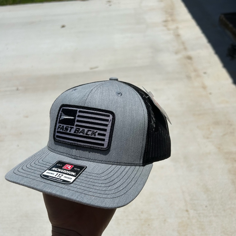 Gray and Black Richardson112